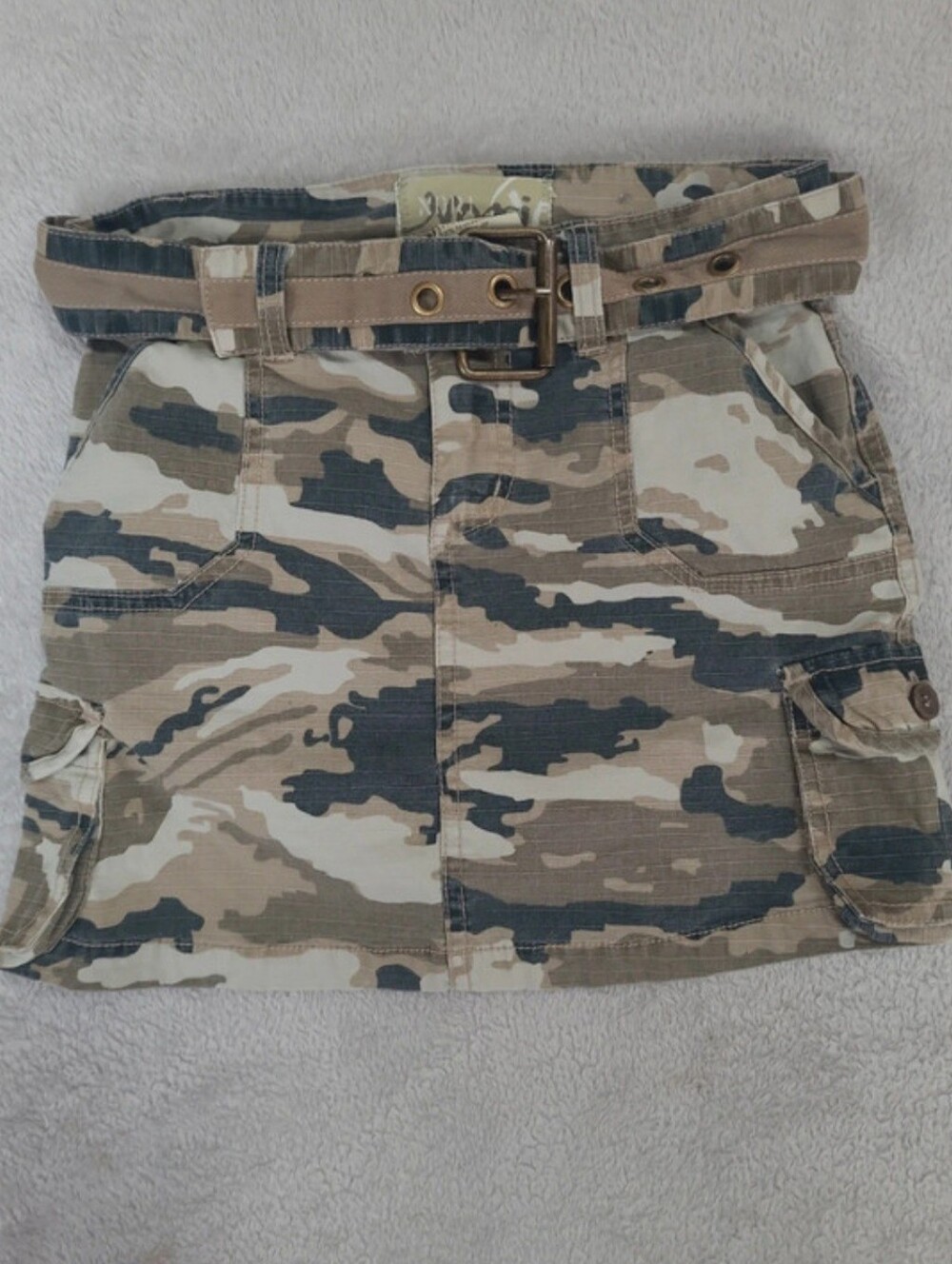 Girls Y2K Nori camo mini skirt
